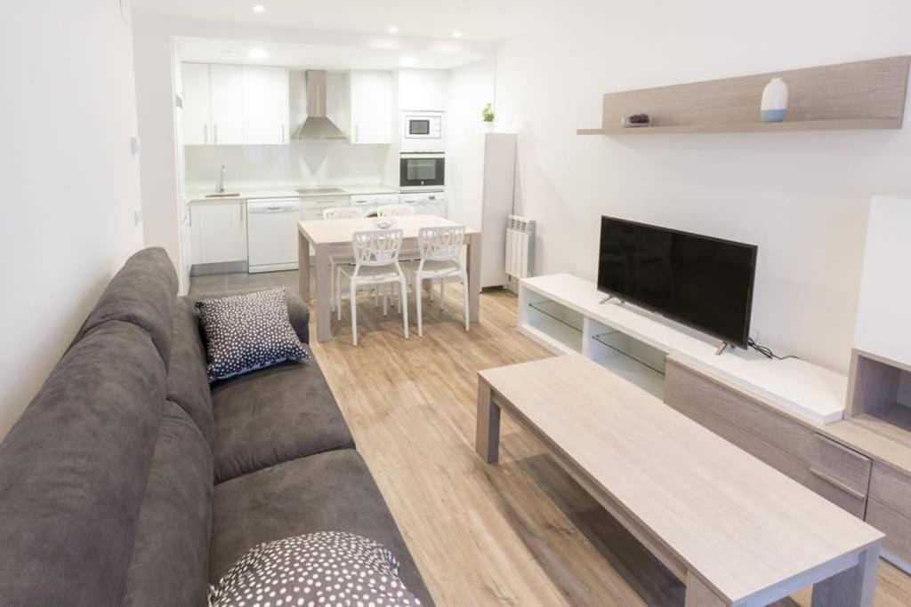 Apartamento 1º B - Apartamentos La Catedral Logrono Ngoại thất bức ảnh
